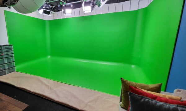 Studio B Greenscreen